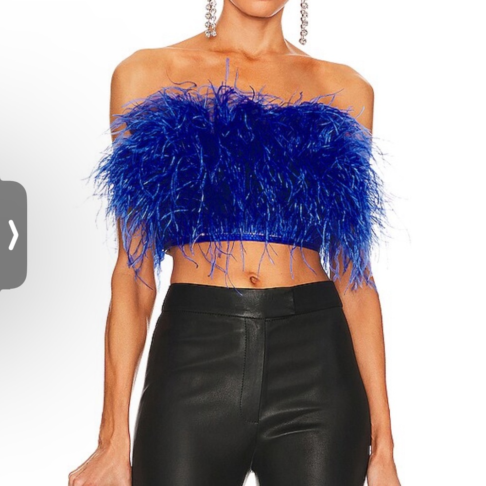 Afiya Feather Top in Cobalt
Bronx and Banco